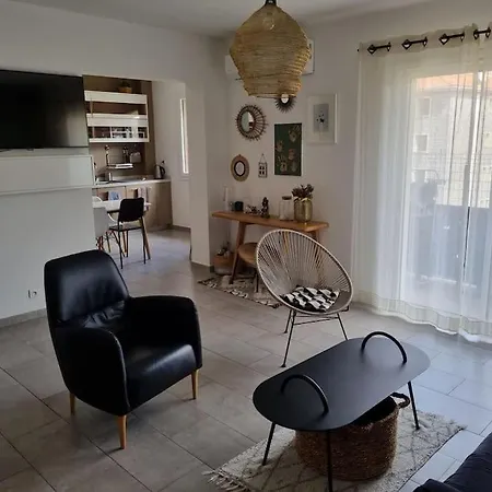 Appartement Bel Appartement, Lumineux, Confortable Et Spacieux *
